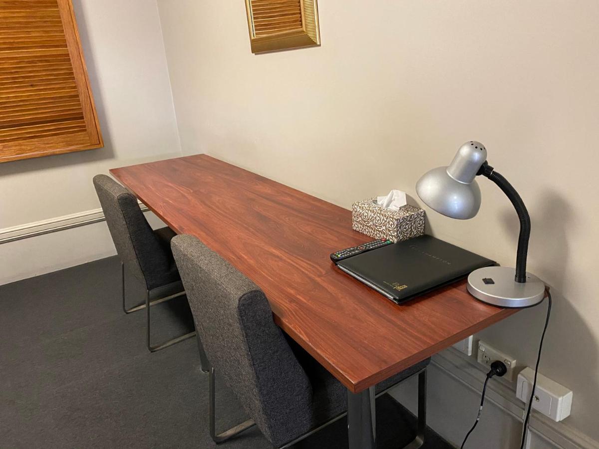 Cosmopolitan Motel & Serviced Apartments Rockhampton Εξωτερικό φωτογραφία